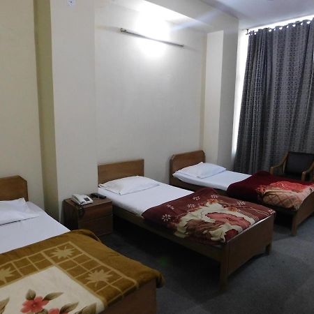 Hotel Avanti Rawalpindi Esterno foto