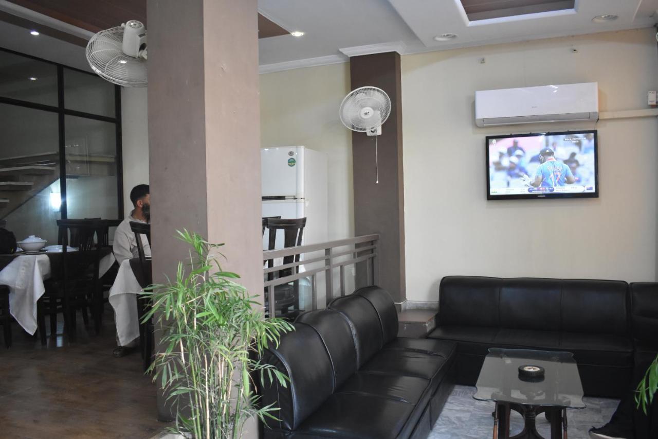 Hotel Avanti Rawalpindi Esterno foto